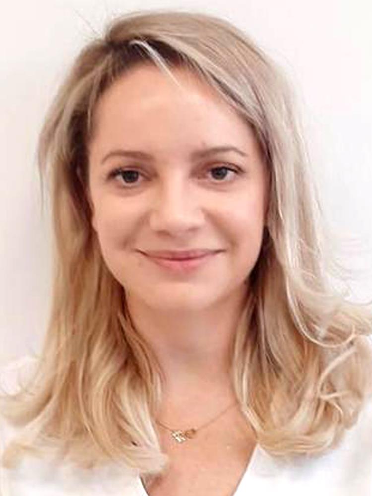 Dr. Paula Dragomir Memormed