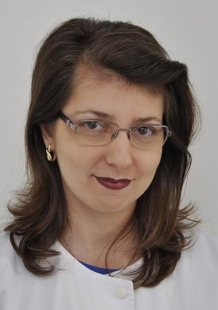 Dr. Claudia Homor