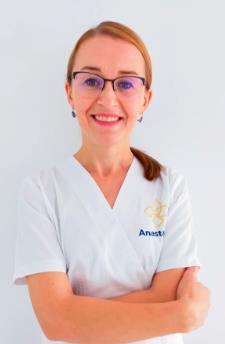 Dr. Mariana Lucaci