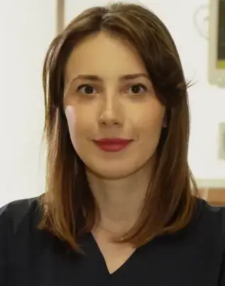 Dr. Patricia Popescu Clinicile Dental Elite