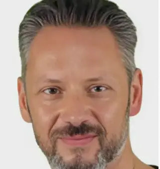 Autorul articolului  Durere la mers? Află cum poți scăpa fără bisturiu - tratamentul modern pentru stenoza lombara