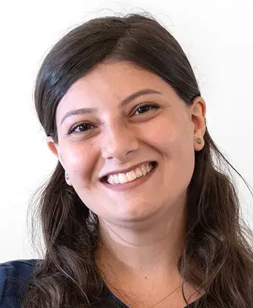 Dr. Laura Baicu  Clinica RaDent Center