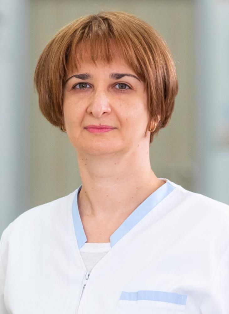 Dr. Elena Claudia Iliescu