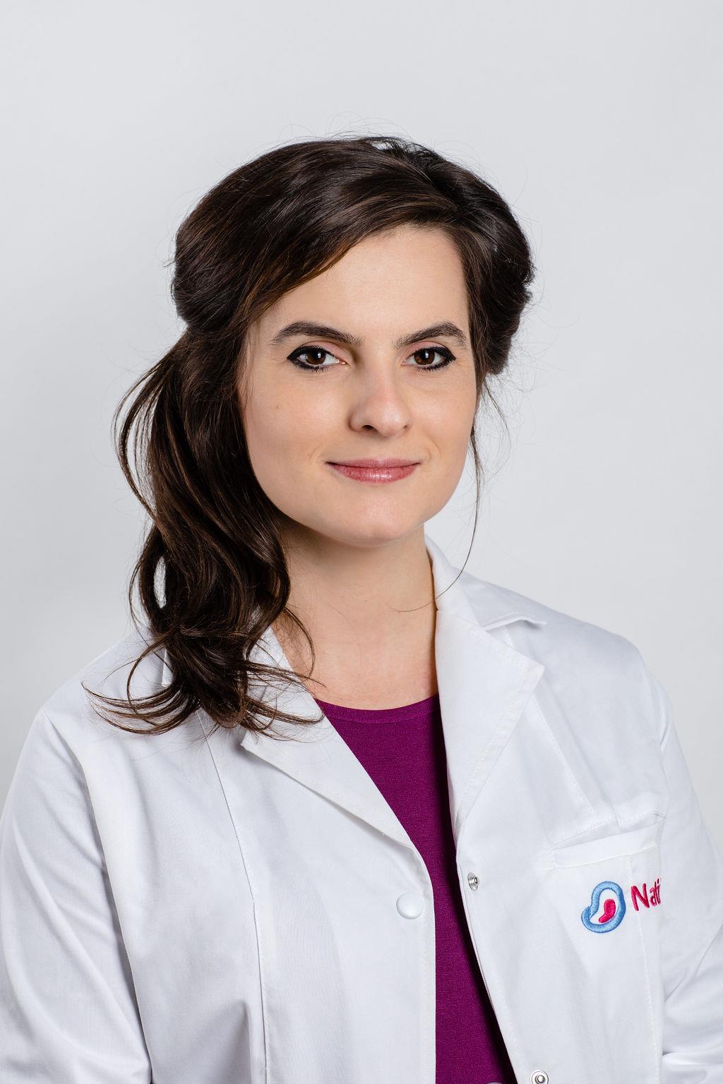 Dr. Corina Gica