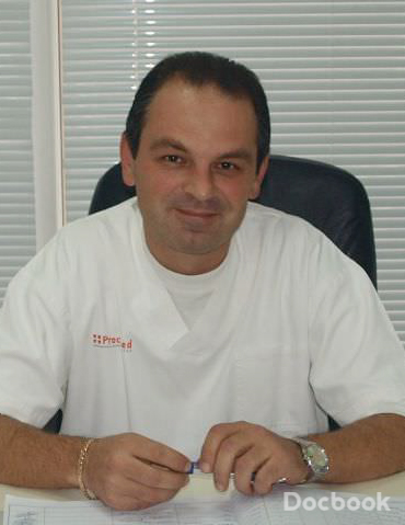 Dr. Oliver-Valerian Dumitras
