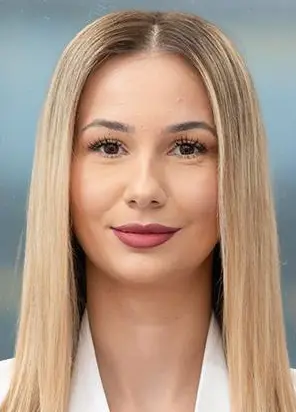 Dr. Daiana Constantin Clinica Memorial City Gate