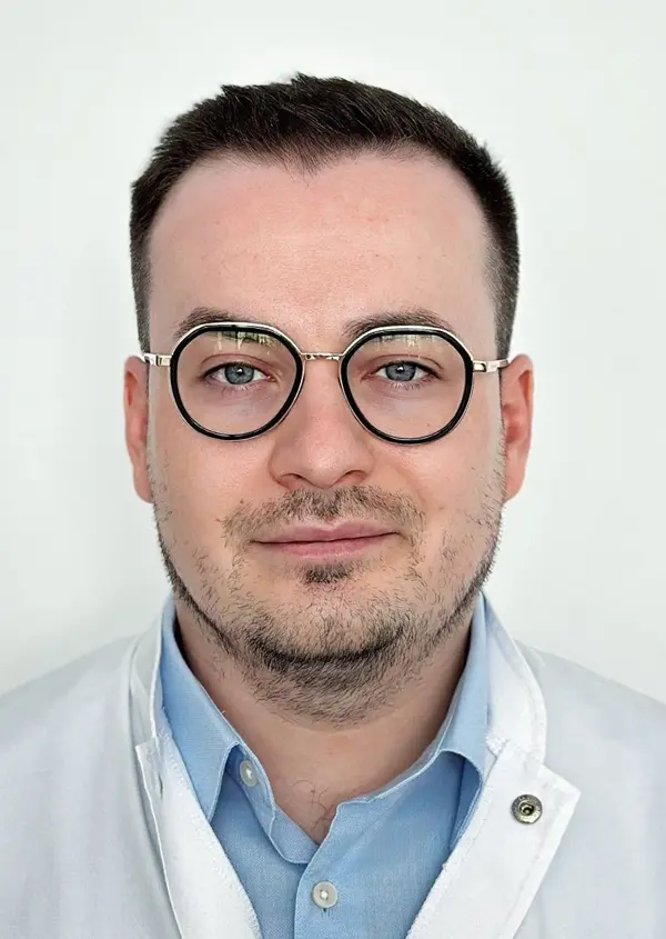 Dr. George Ciobotaru Enayati Medical City