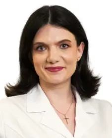 Dr. Iulia Buzduga Donna